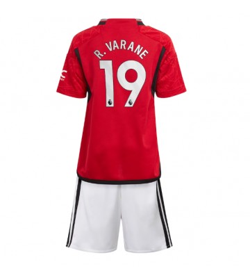 Manchester United Raphael Varane #19 Hjemmebanesæt Børn 2023-24 Kort ærmer (+ korte bukser)